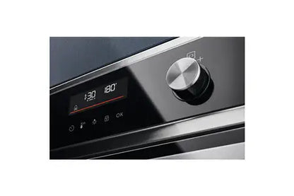 Four encastrable Electrolux COD6P66X0