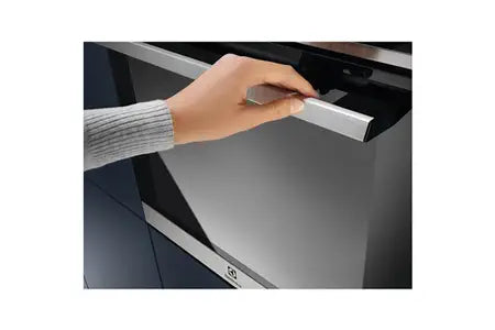 Four encastrable Electrolux COD6P66X0