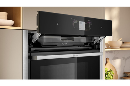 Four encastrable Neff B64VT73N0